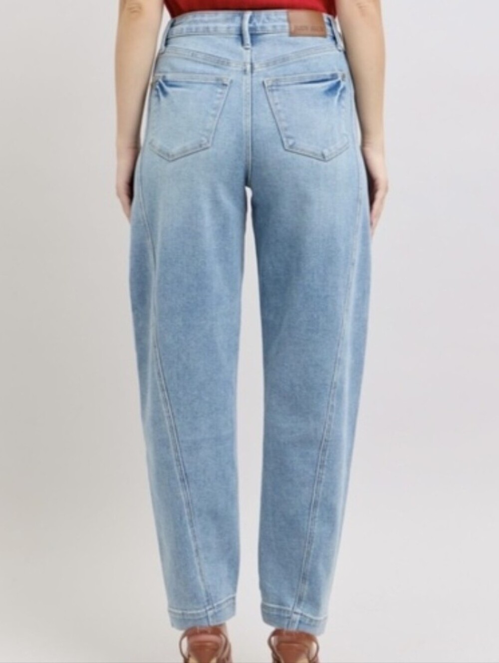 NWT Judy Blue Barrel-leg High-Rise jeans Size 16 - Picture 2 of 16